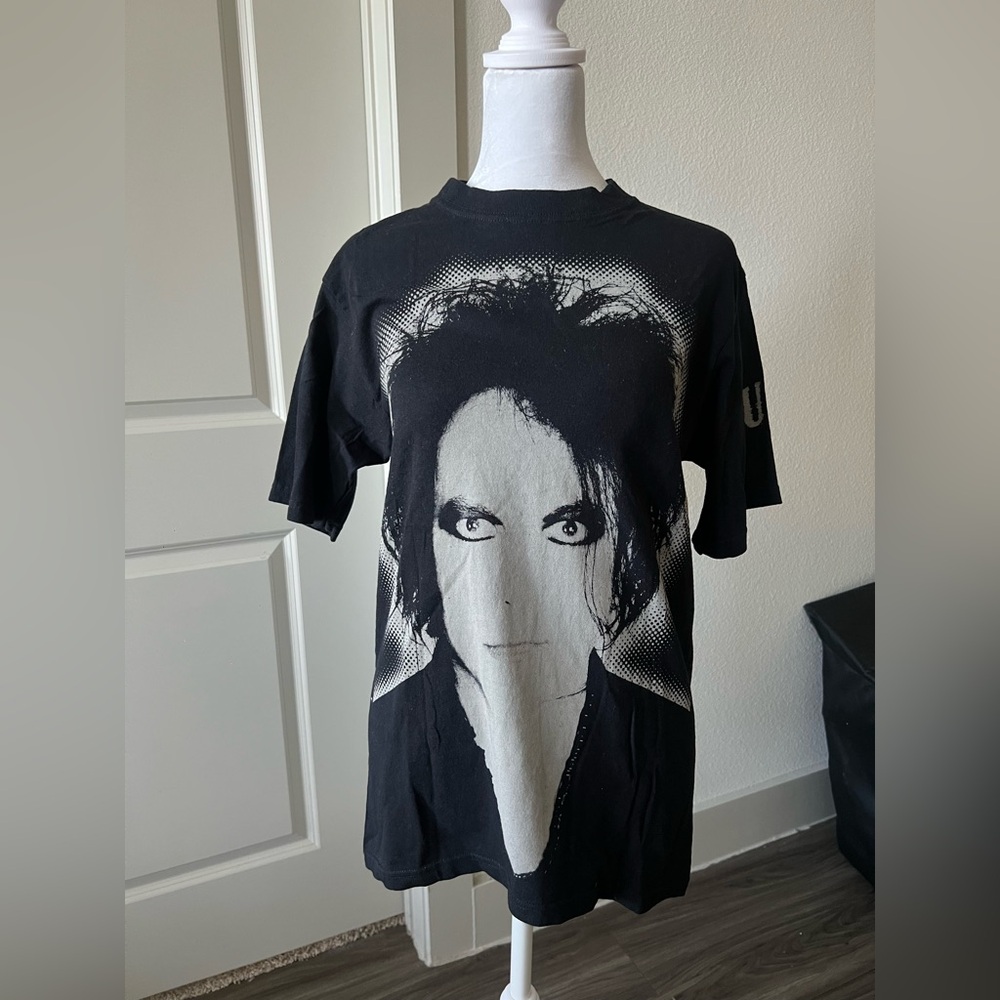 Vintage THE CURE concert tee